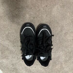 Men's Black Athletic Shoes